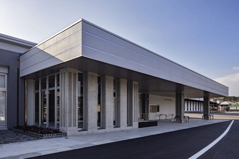 清川支所新築・公民館改修増築